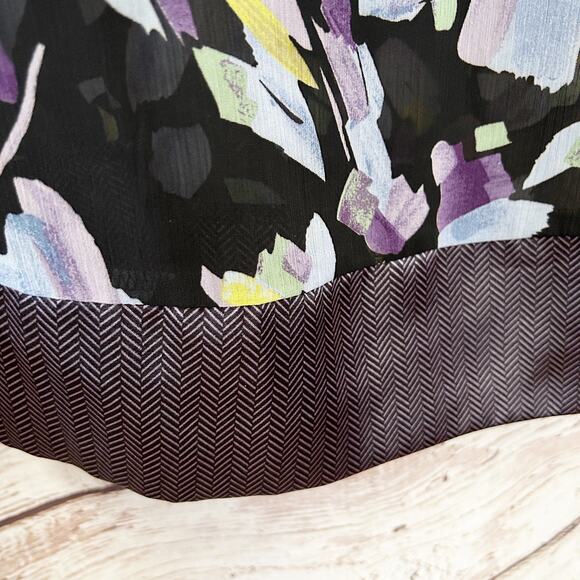 LANE BRYANT Sheer Floral Blouse Sz 18 20 1X - Picture 3 of 6